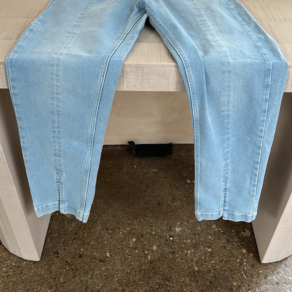 Zara split jeans - Picture 2 of 4